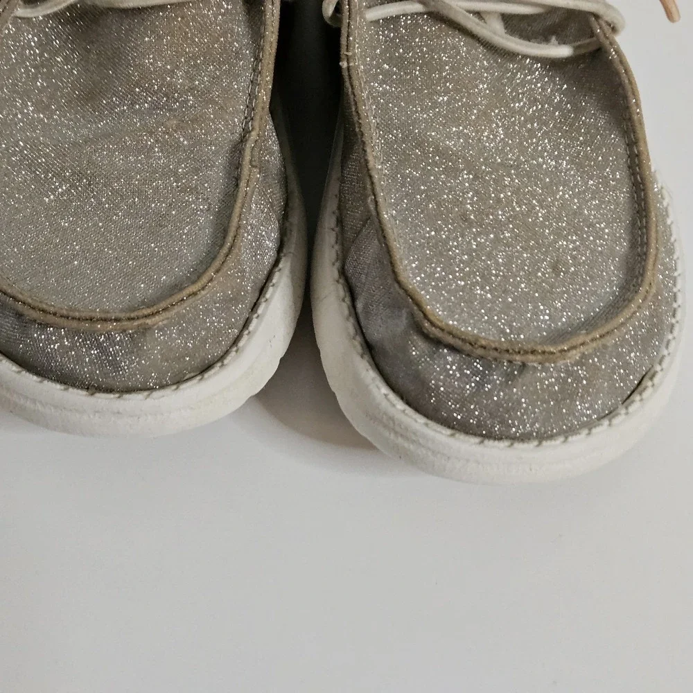 Hey Dudes Wendy Metallic Sparkle‎ Rose Gold Slip-On Girls Size 3 Summer Sun